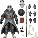 Universal Monsters x Teenage Mutant Ninja Turtles Ultimate Donatello as The Invisible Man